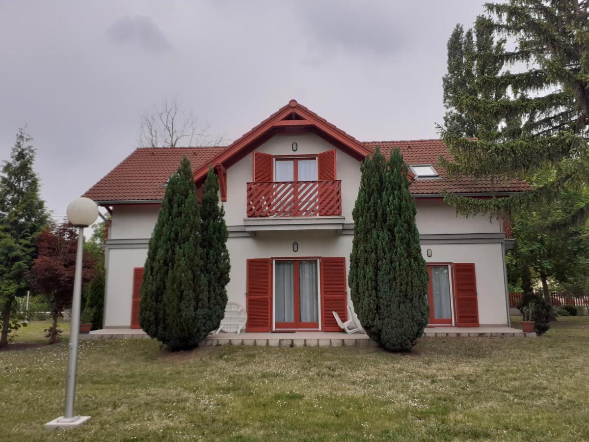Zoeld Zona Zamardi Ueduelo Bed & Breakfast Eksteriør bilde