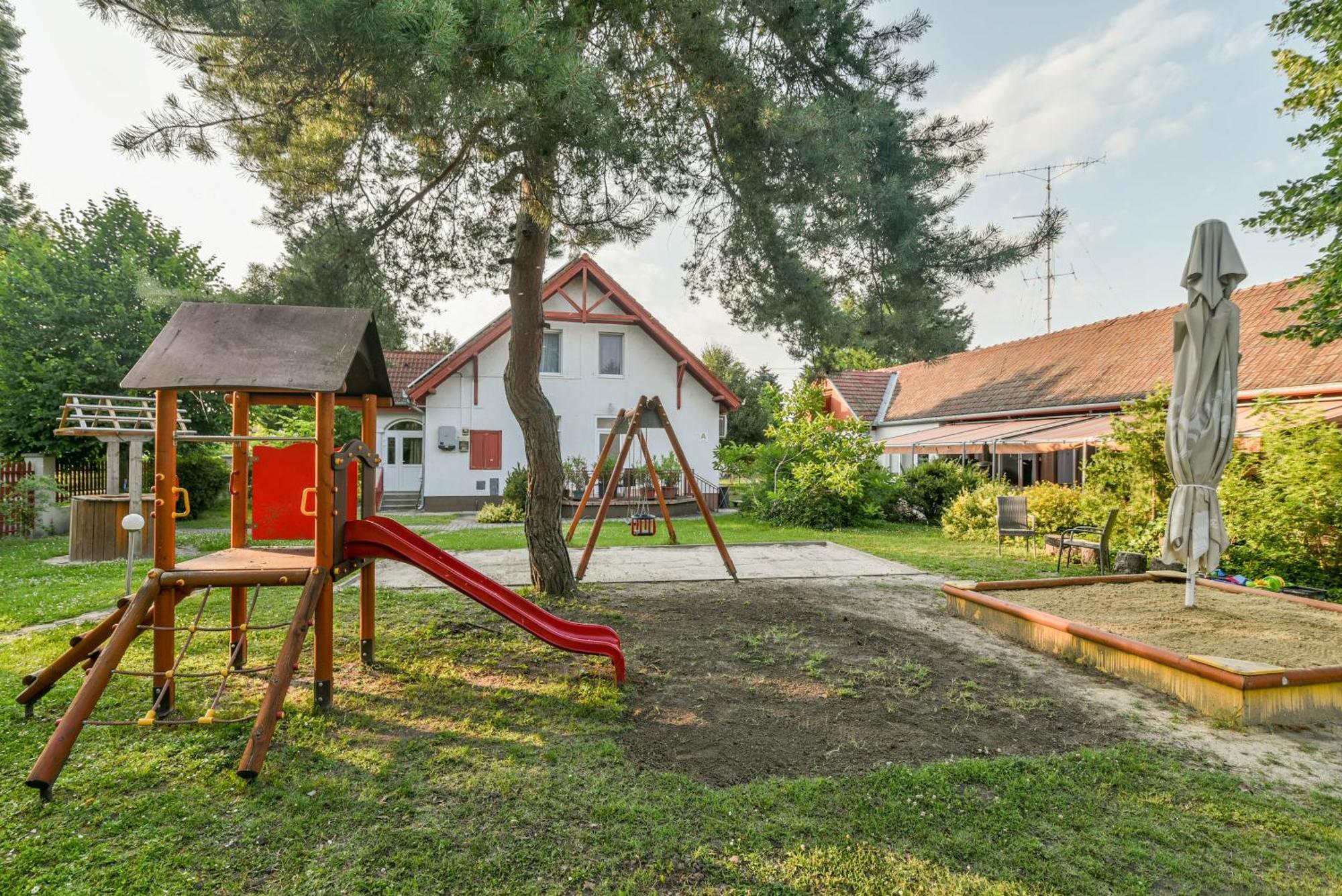Zoeld Zona Zamardi Ueduelo Bed & Breakfast Eksteriør bilde