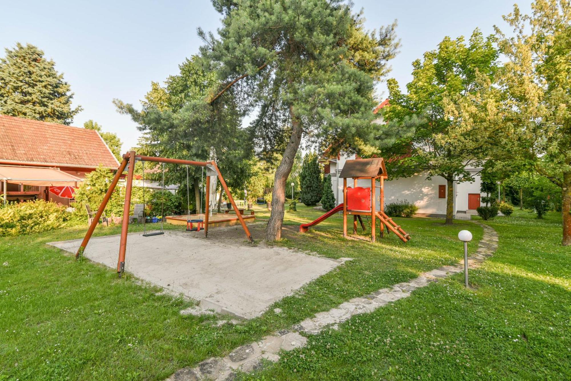 Zoeld Zona Zamardi Ueduelo Bed & Breakfast Eksteriør bilde