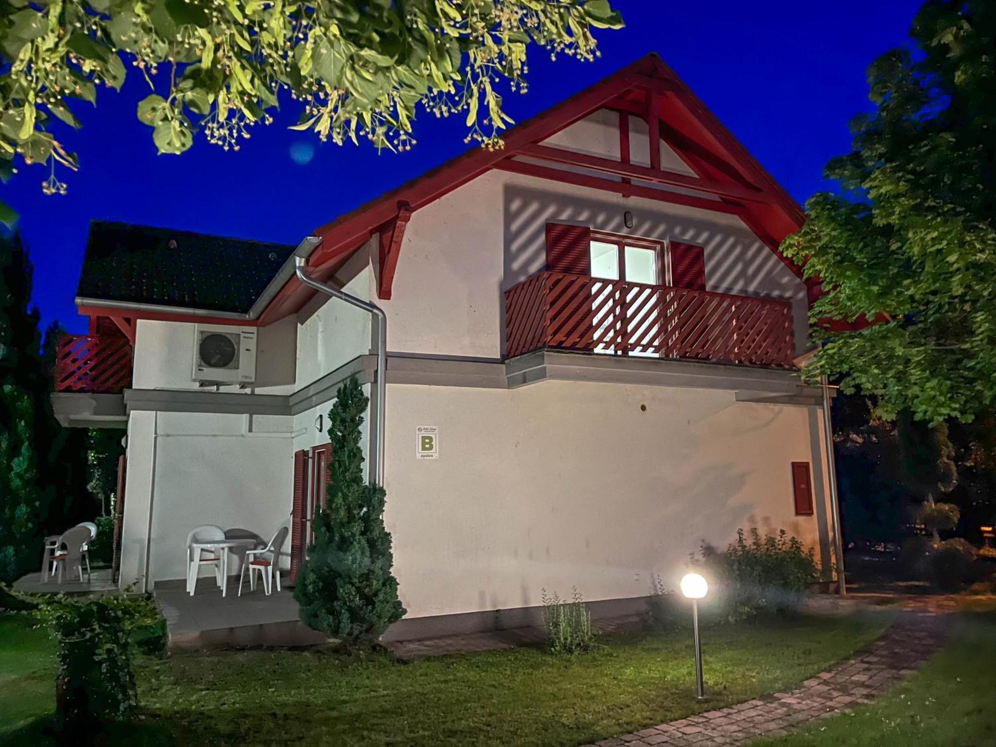 Zoeld Zona Zamardi Ueduelo Bed & Breakfast Eksteriør bilde